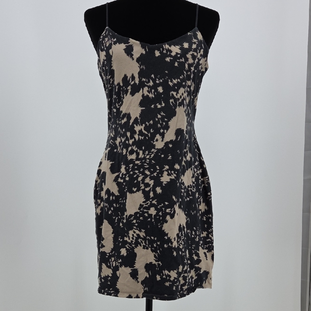Vtg Y2K Victoria's Secret Black and Cream Patterned Mini Dress size large